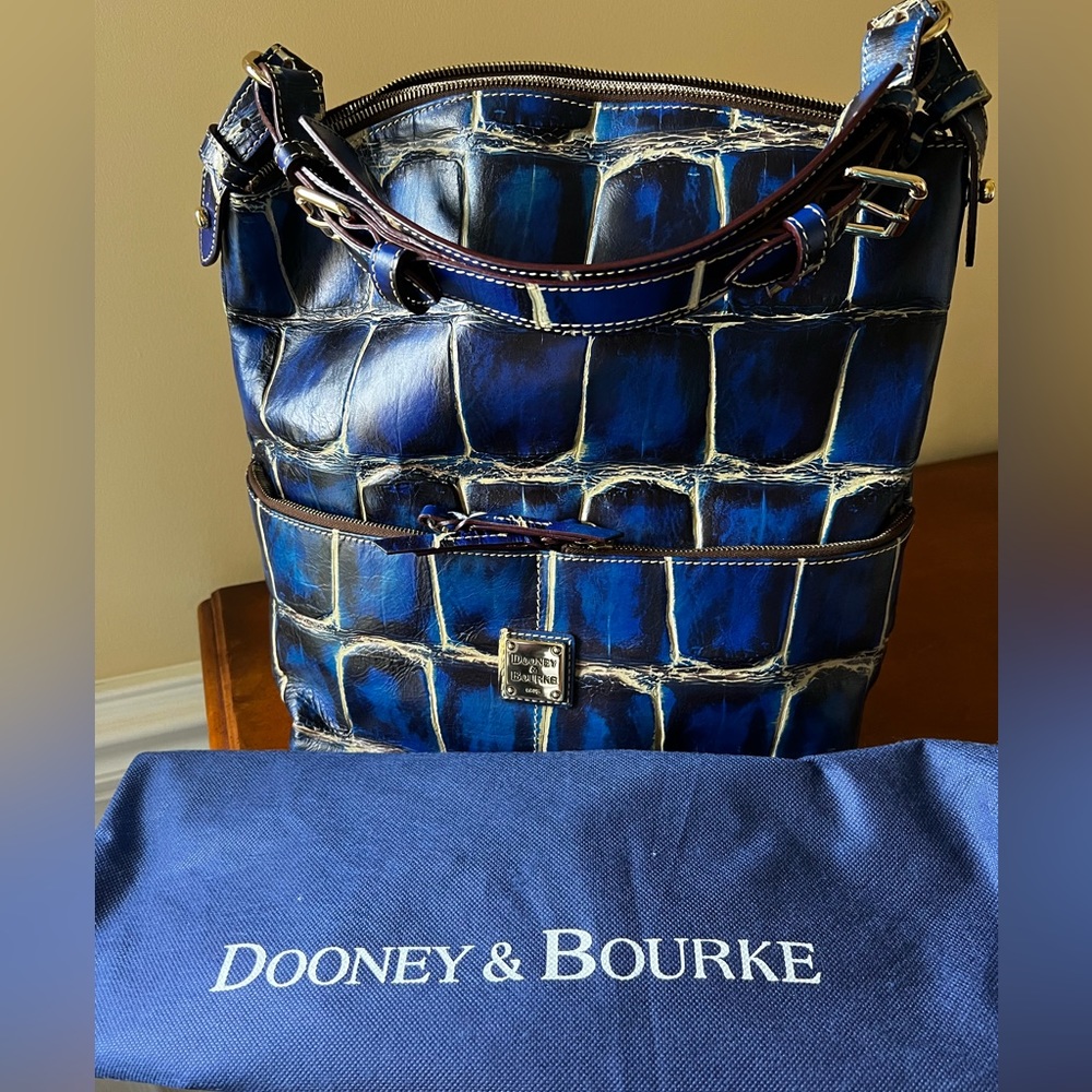 Genuine Leather Croc Embossed Cobolt Blue Bucket/Hobo/Shoulder Large bag. - Picture 3 of 12